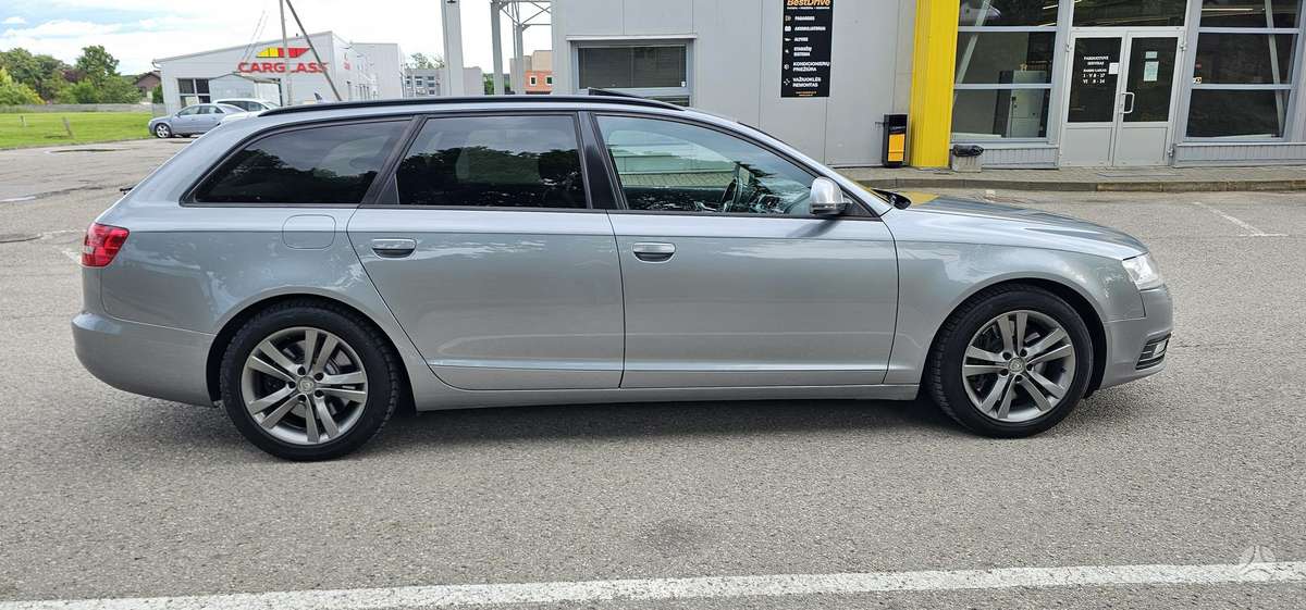 Audi A6 2009 — photo 15