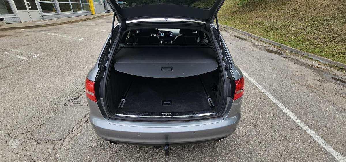 Audi A6 2009 — photo 20
