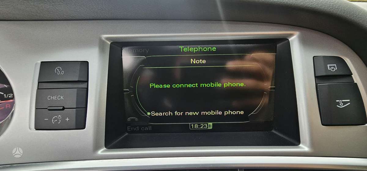 Audi A6 2009 — photo 30