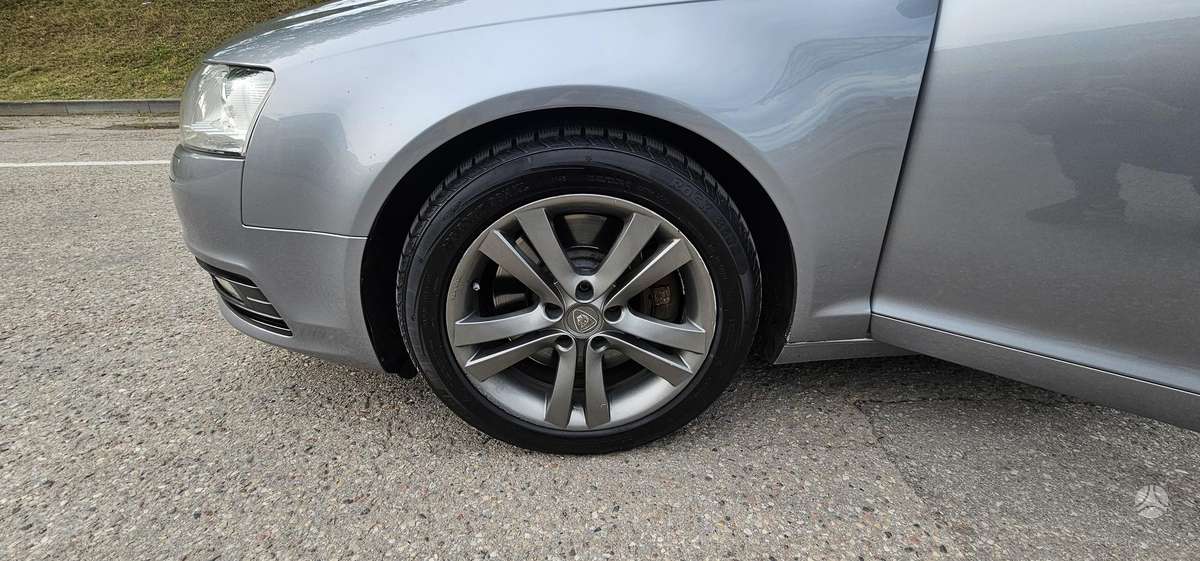 Audi A6 2009 — photo 38