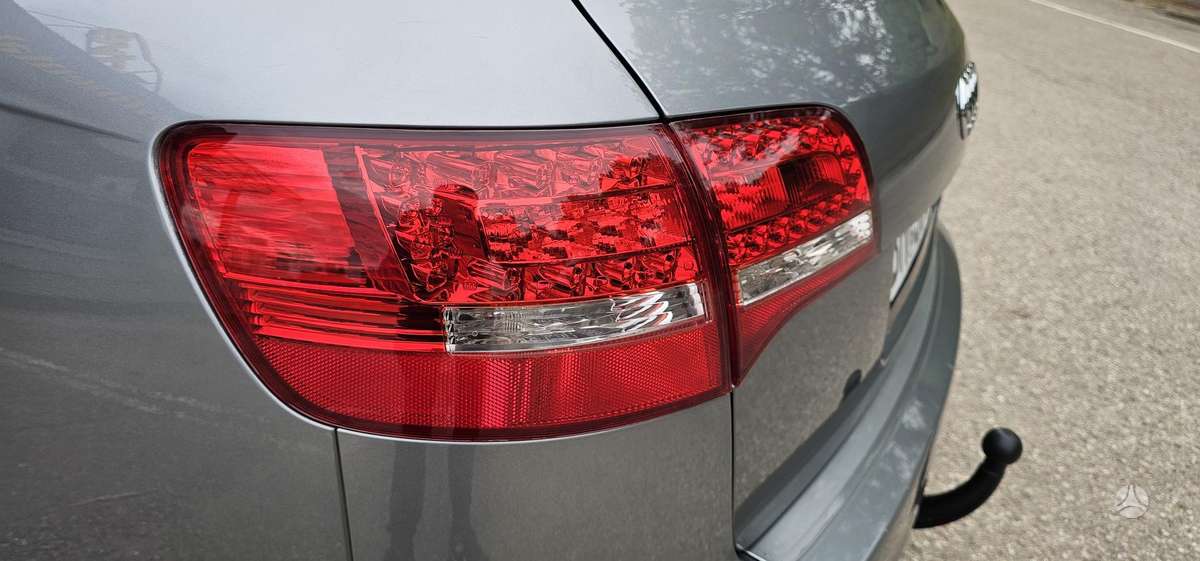 Audi A6 2009 — photo 40