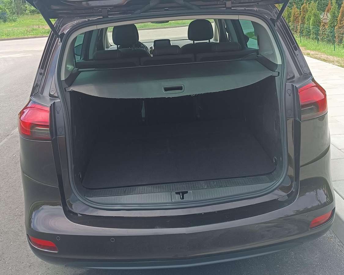 Opel Zafira 2015 — photo 5