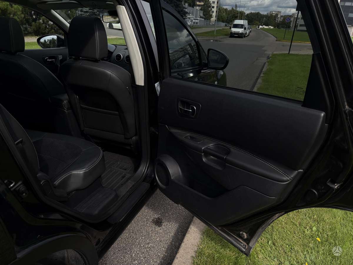 Nissan Qashqai+2 2014 — photo 22
