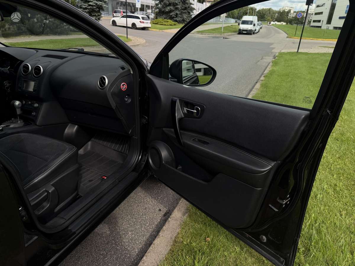 Nissan Qashqai+2 2014 — photo 24