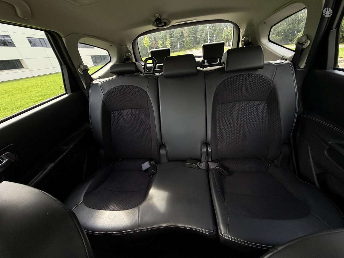 Nissan Qashqai+2 2014 — photo 26
