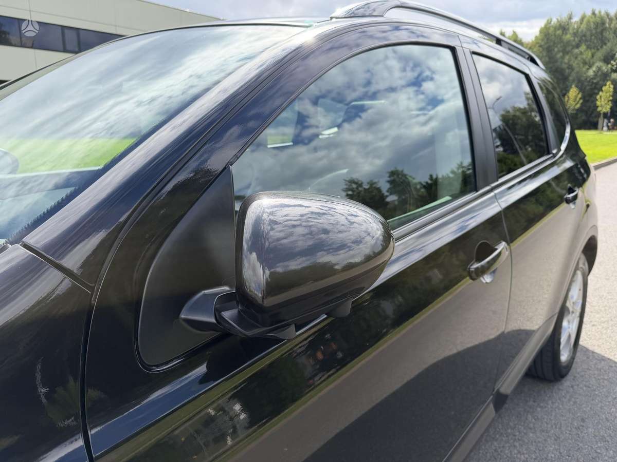 Nissan Qashqai+2 2014 — photo 28