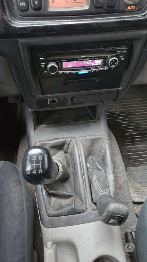 Mitsubishi Pajero 2006 — photo 14