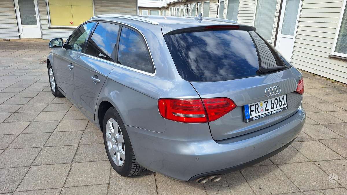 Audi A4 2008 — photo 10
