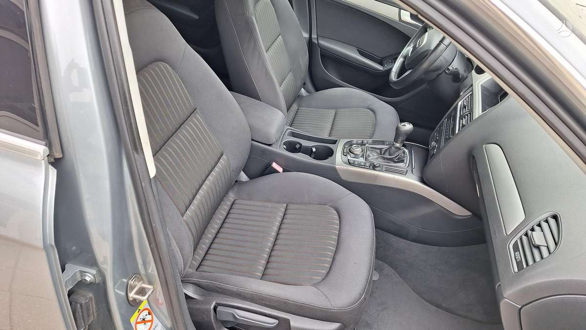 Audi A4 2008 — photo 19