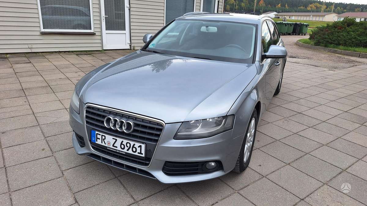 Audi A4 2008 — rear view