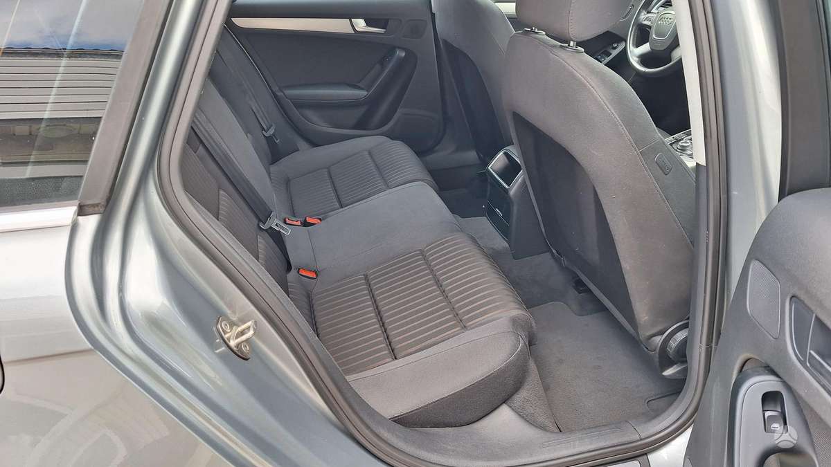 Audi A4 2008 — photo 26