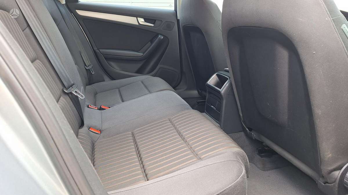 Audi A4 2008 — photo 29