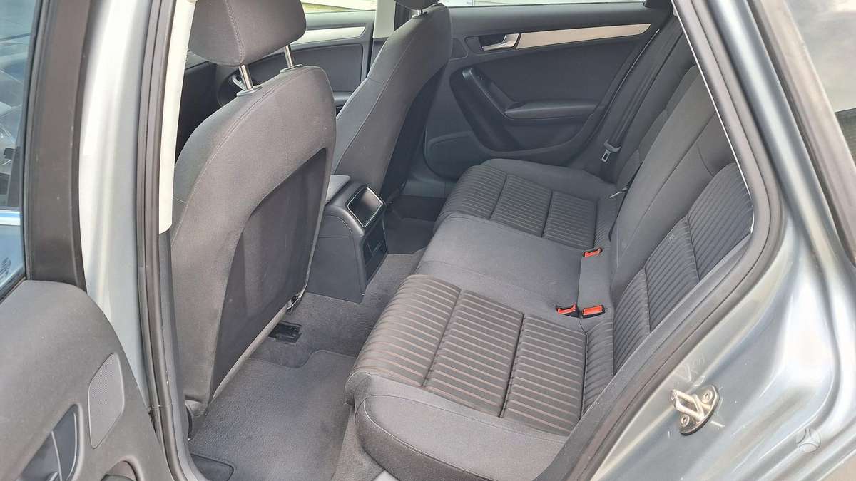 Audi A4 2008 — photo 30