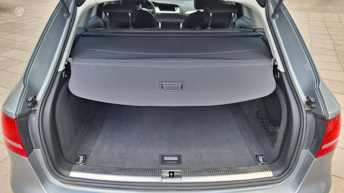 Audi A4 2008 — photo 34