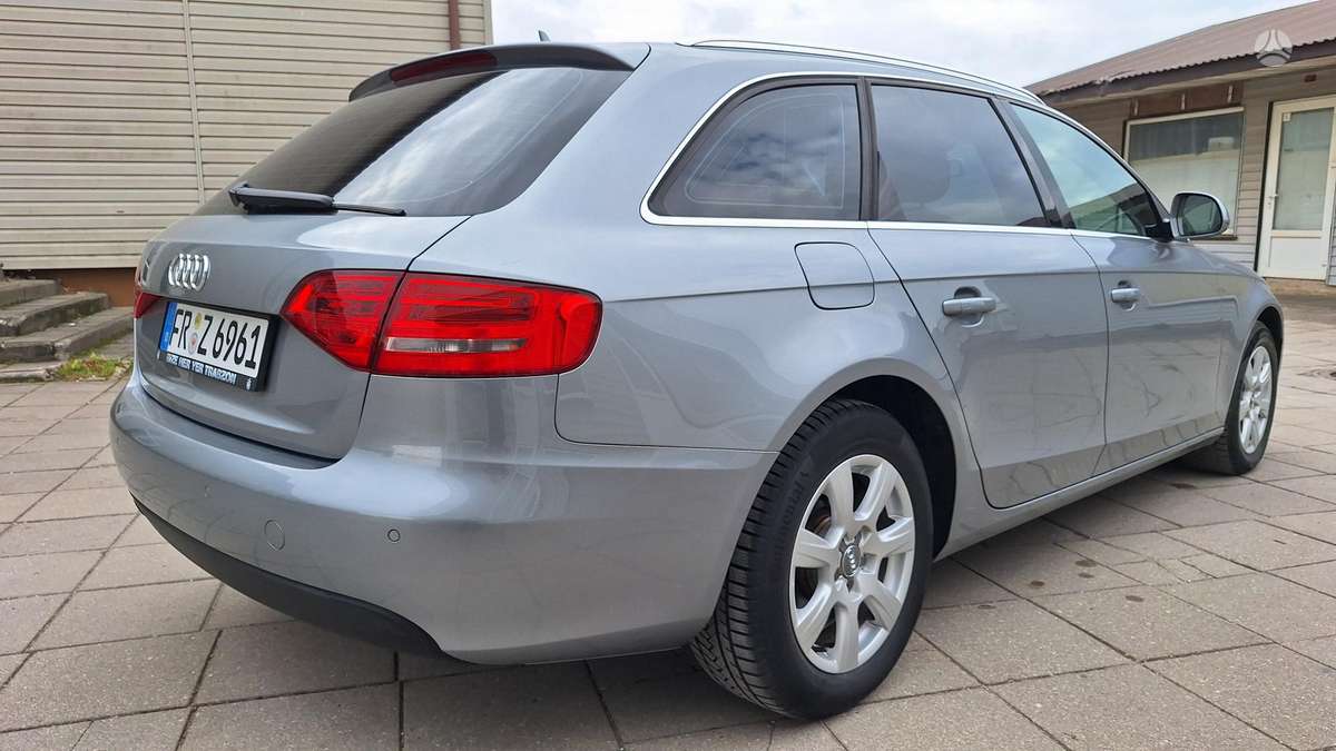 Audi A4 2008 — photo 35