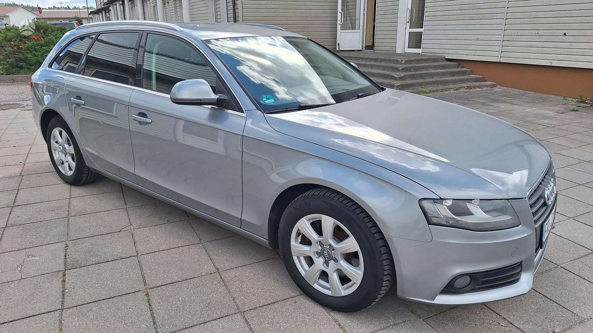 Audi A4 2008 — photo 5