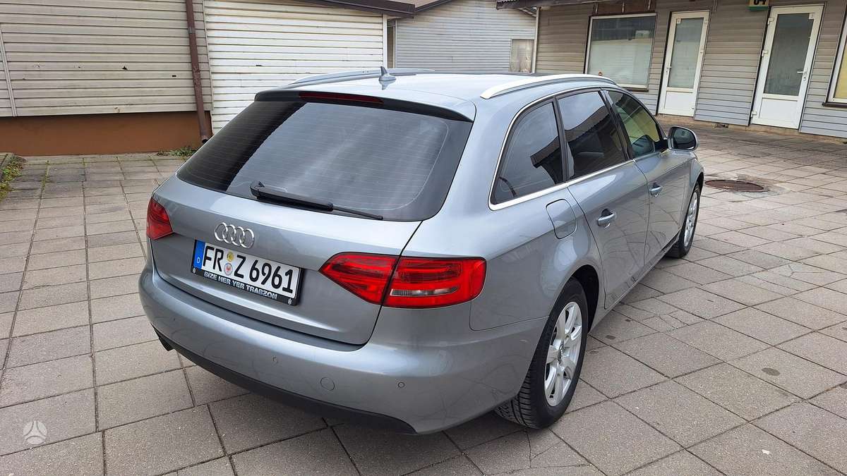 Audi A4 2008 — photo 8