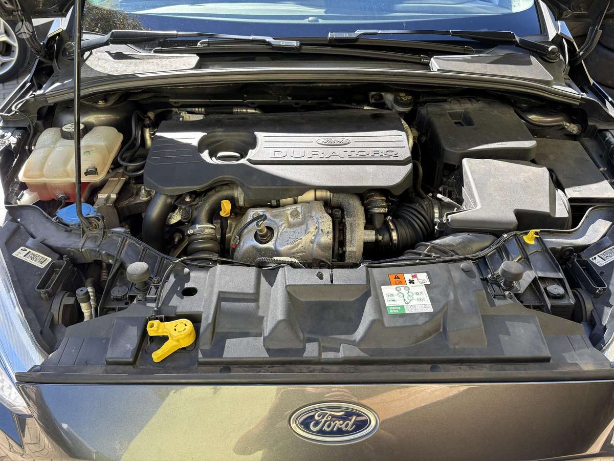 Ford Focus 2015 — фото 21