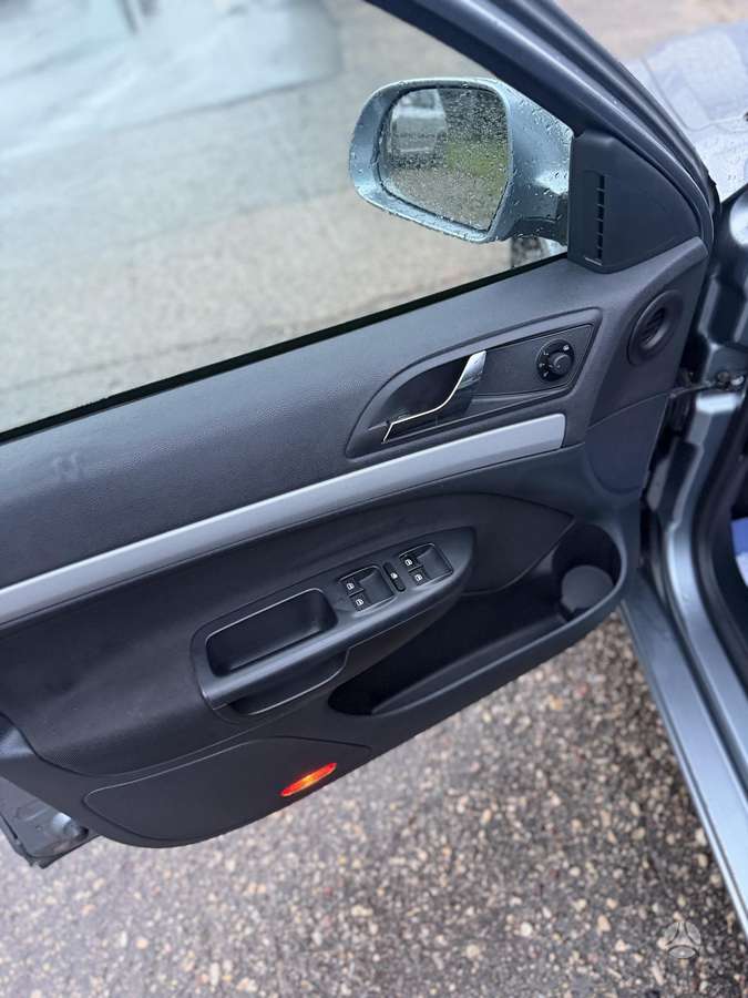 Skoda Octavia 2012 — фото 19