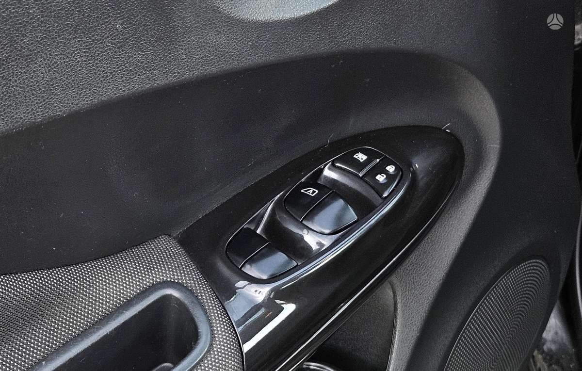 Nissan Juke 2014 — фото 15