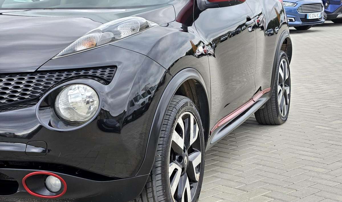 Nissan Juke 2014 — вигляд ззаду