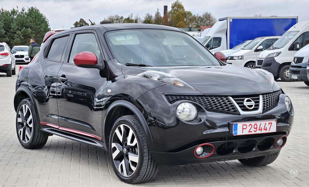 Nissan Juke 2014 — двигун 1461 cm³, 110 HP (81kW)