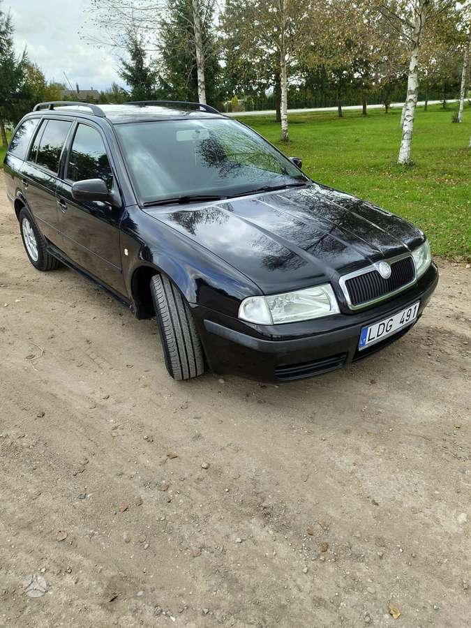 Skoda Octavia 2004 — авто для ЗСУ з Європи
