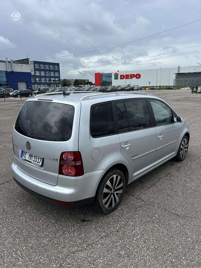 Volkswagen Touran 2008 — engine 1400 cm³, 122 HP (90kW)