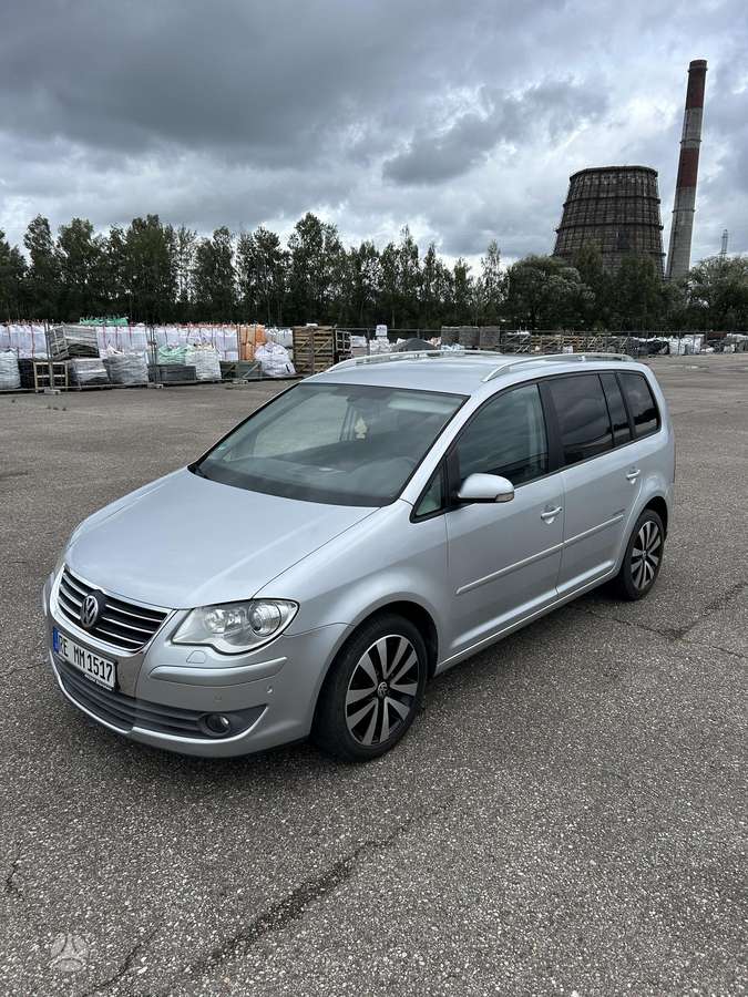 Volkswagen Touran 2008 — photo 9