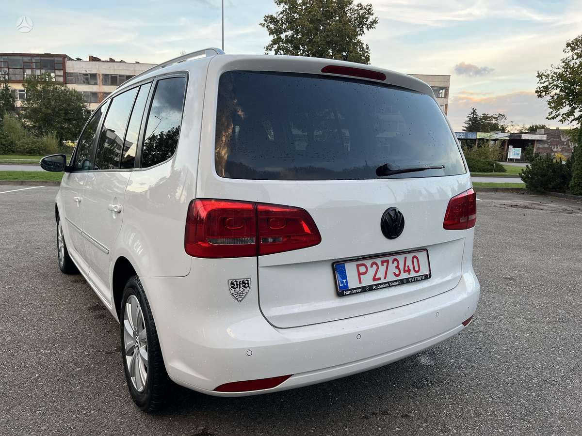 Volkswagen Touran 2010 — photo 5