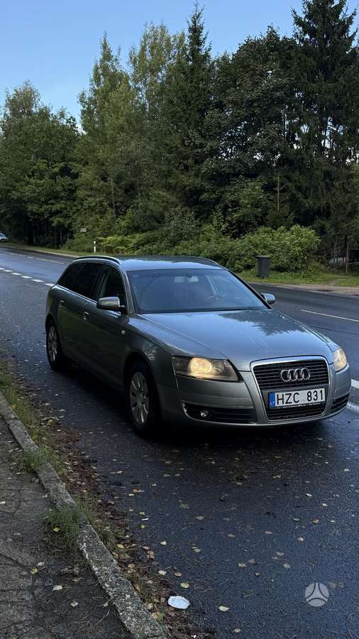 Audi A6 2007 — салон