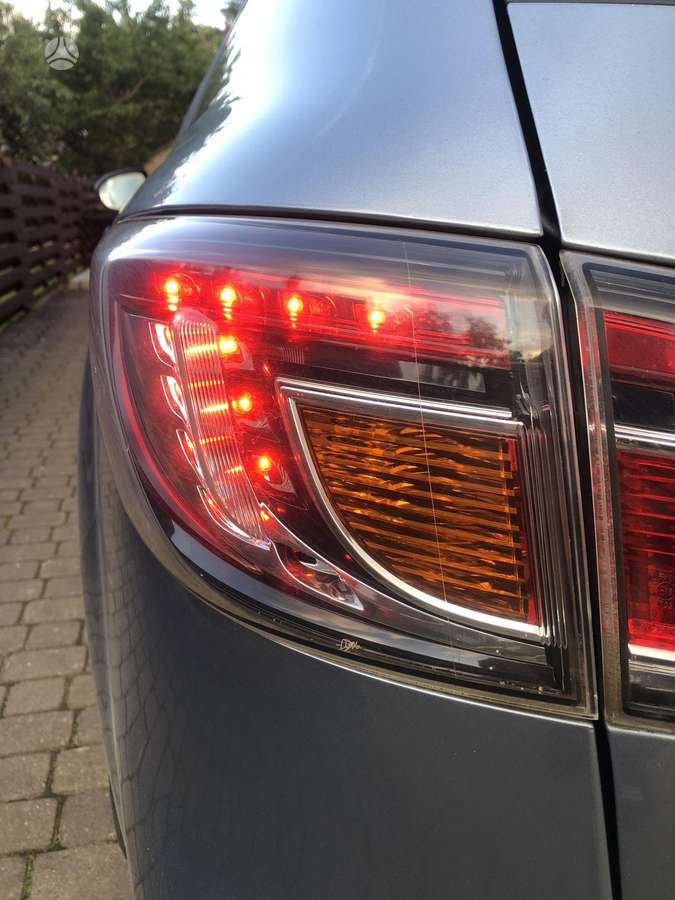 Mazda 6 2010 — photo 26