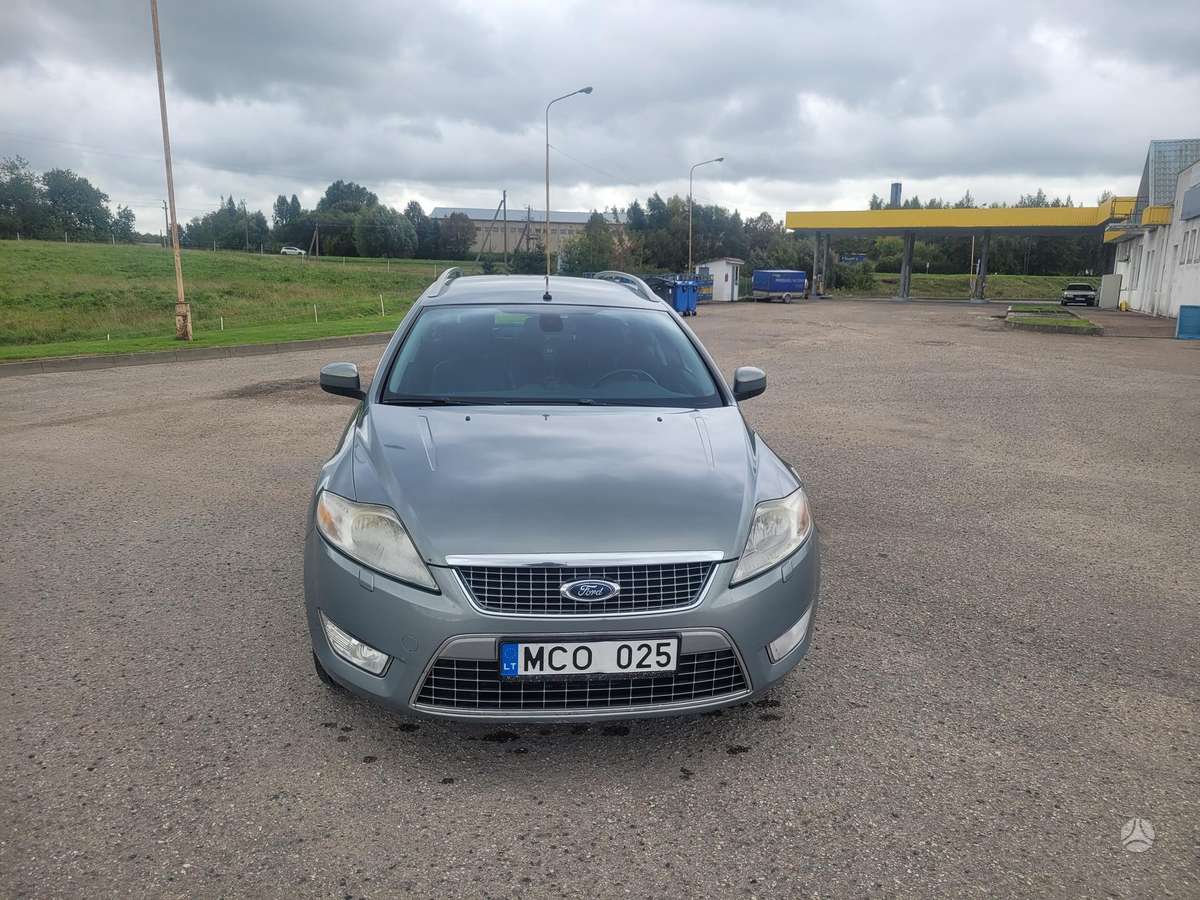 Ford Mondeo 2008 — салон