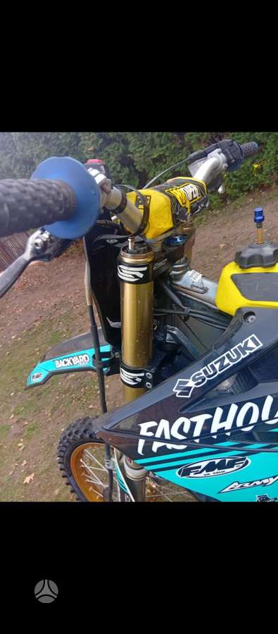 Suzuki RM 2004 — photo 7