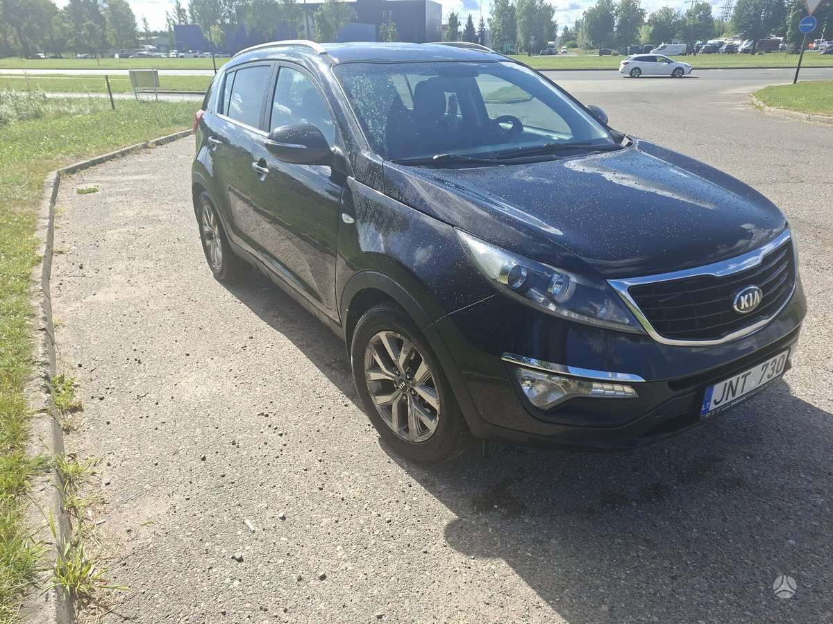 Kia Sportage 2015 — engine 1600 cm³