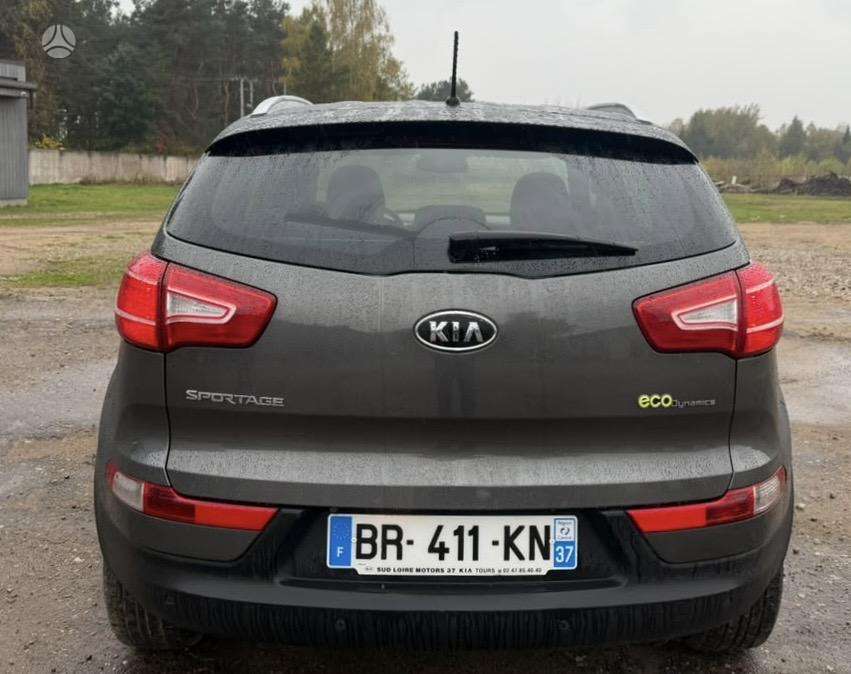 Kia Sportage 2011 — photo 7
