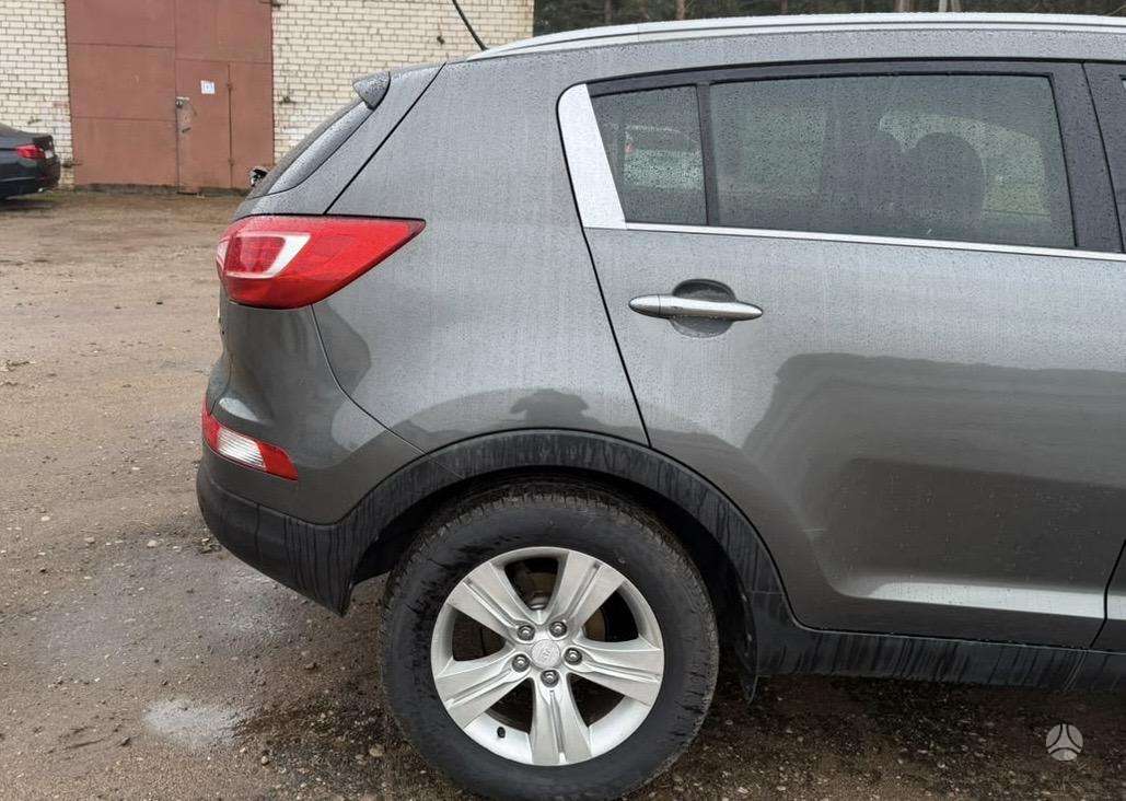 Kia Sportage 2011 — photo 9
