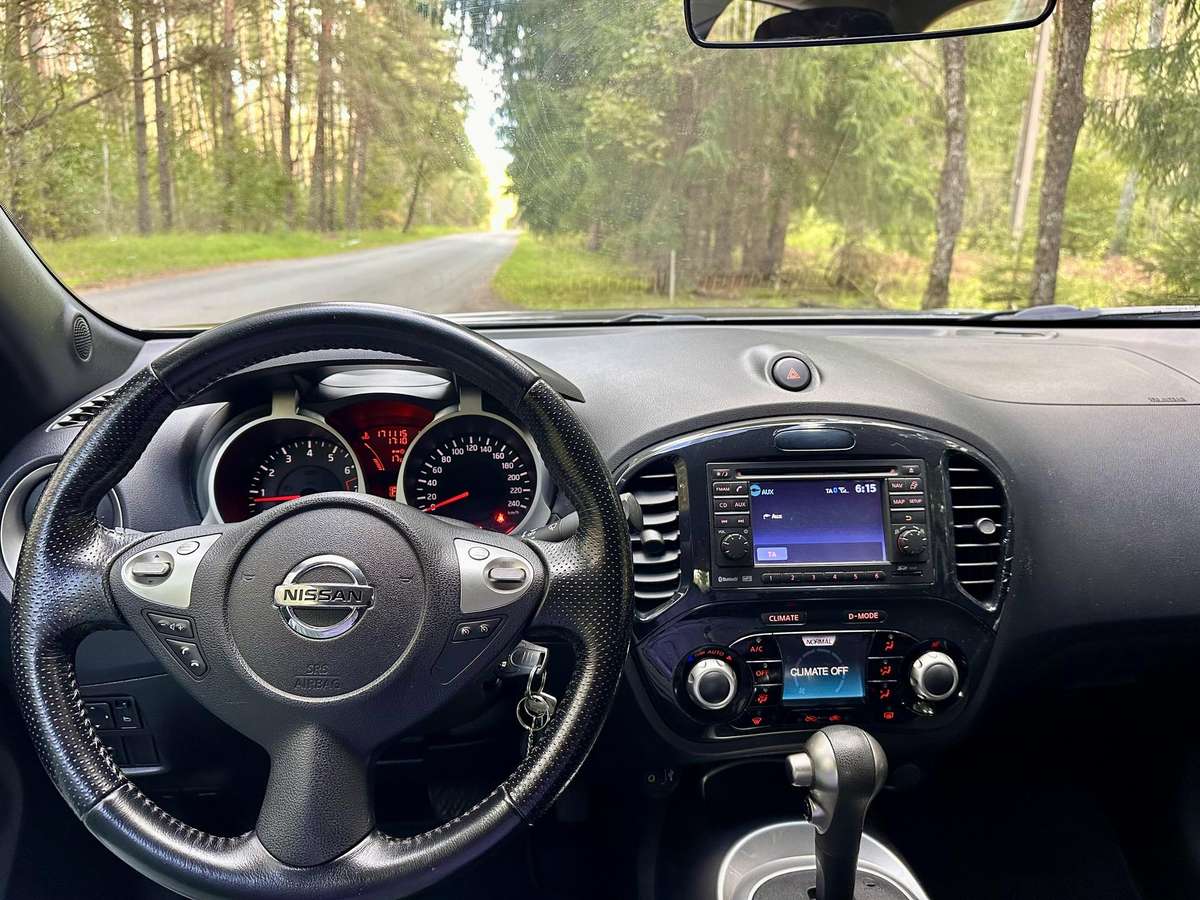 Nissan Juke 2010 — photo 5