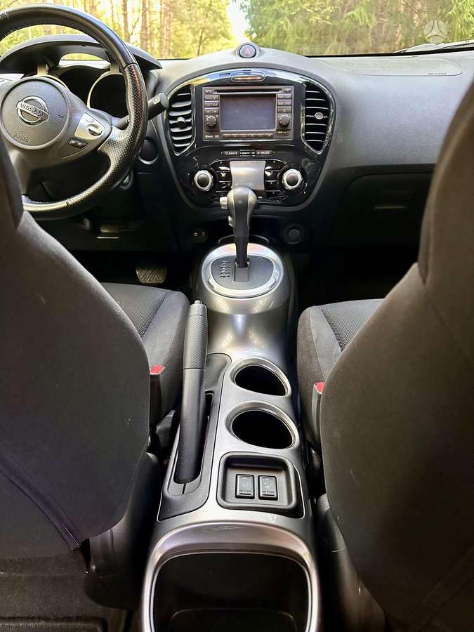 Nissan Juke 2010 — photo 7