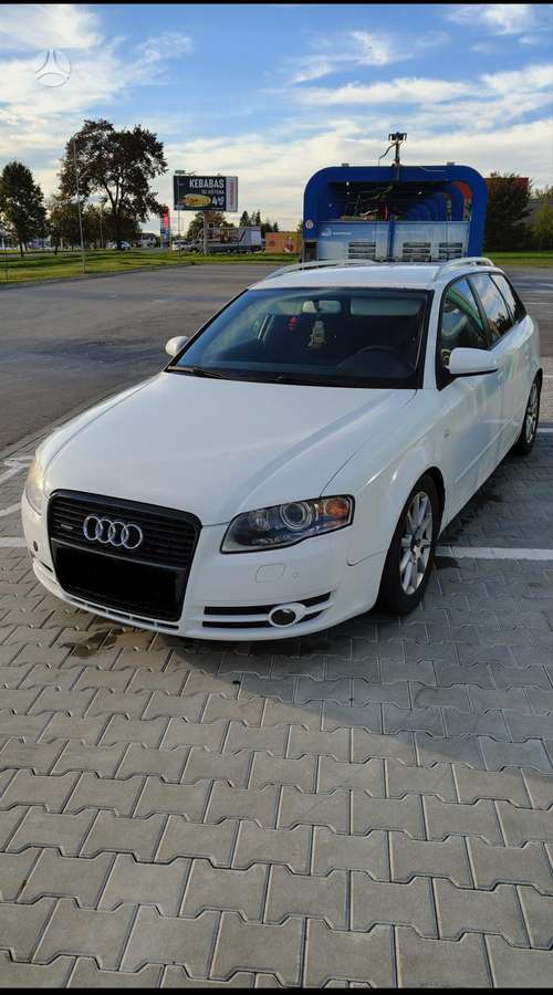 Audi A4 2006 — interior