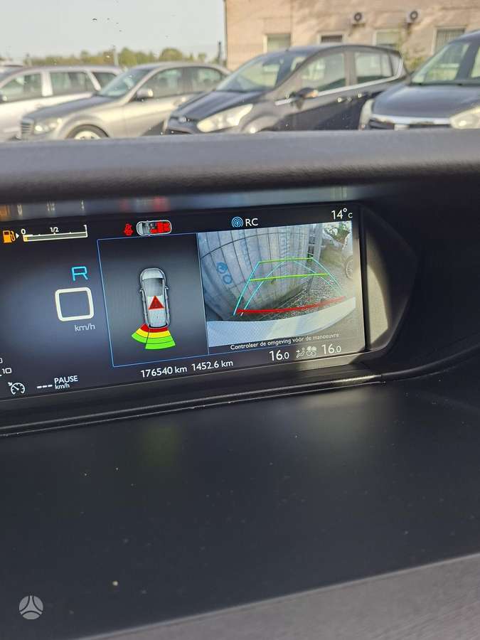 Citroen Grand 2015 — photo 10