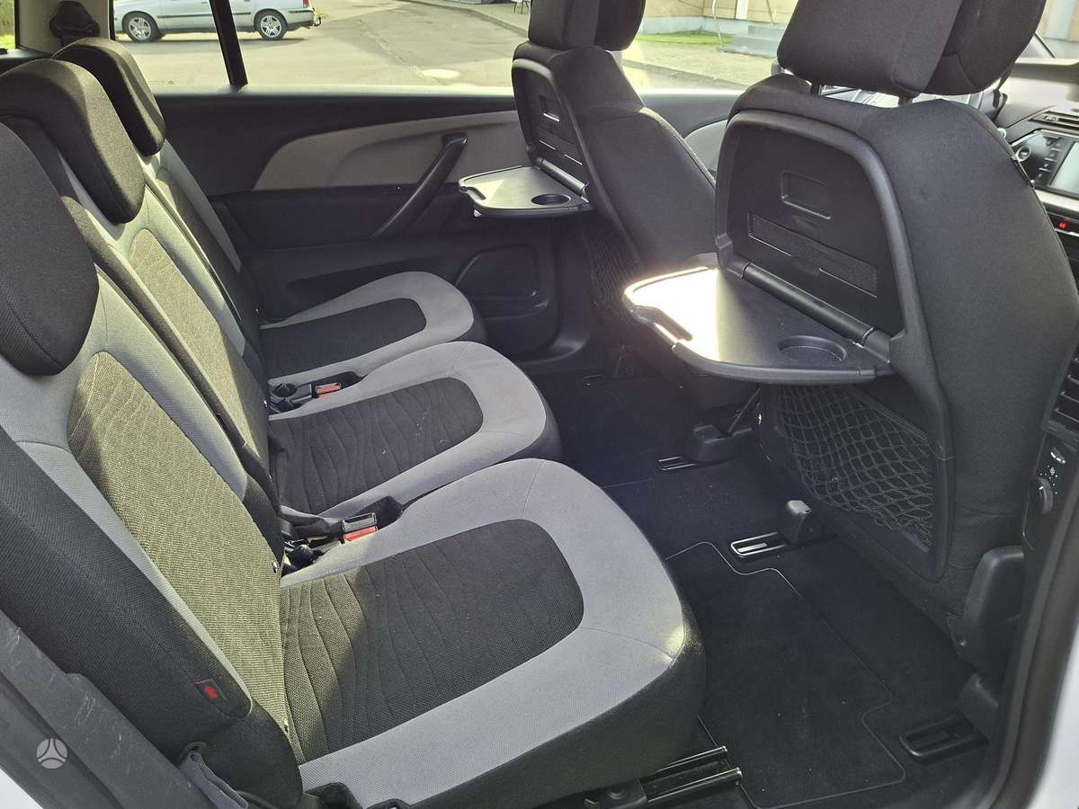 Citroen Grand 2015 — photo 13