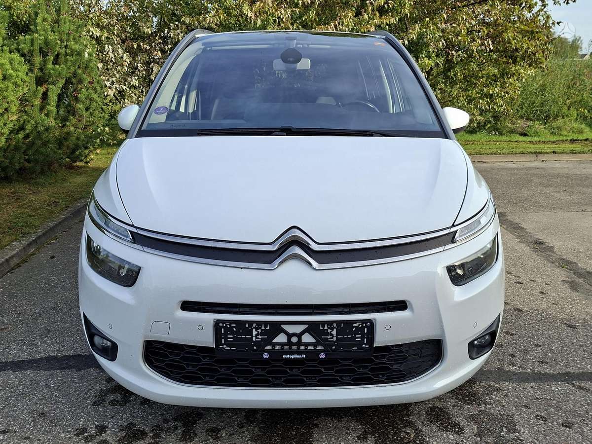 Citroen Grand 2015 — interior