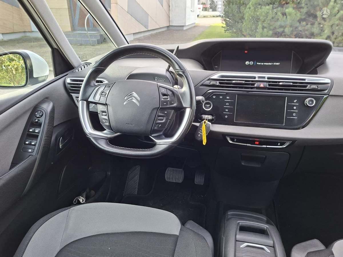 Citroen Grand 2015 — photo 5