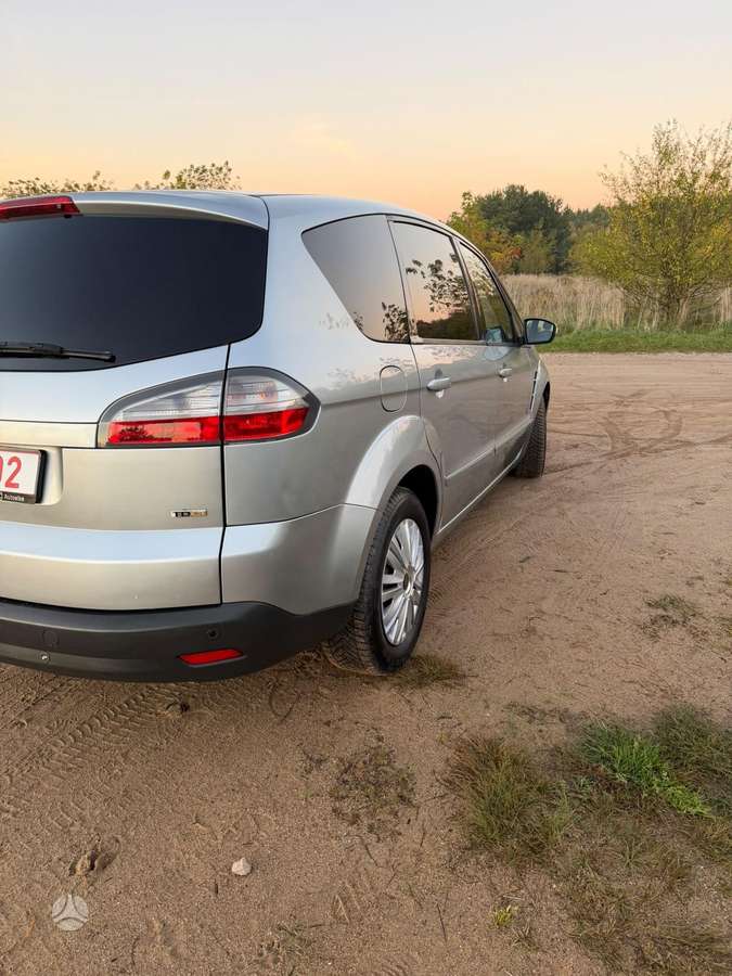 Ford S-MAX 2008 — салон