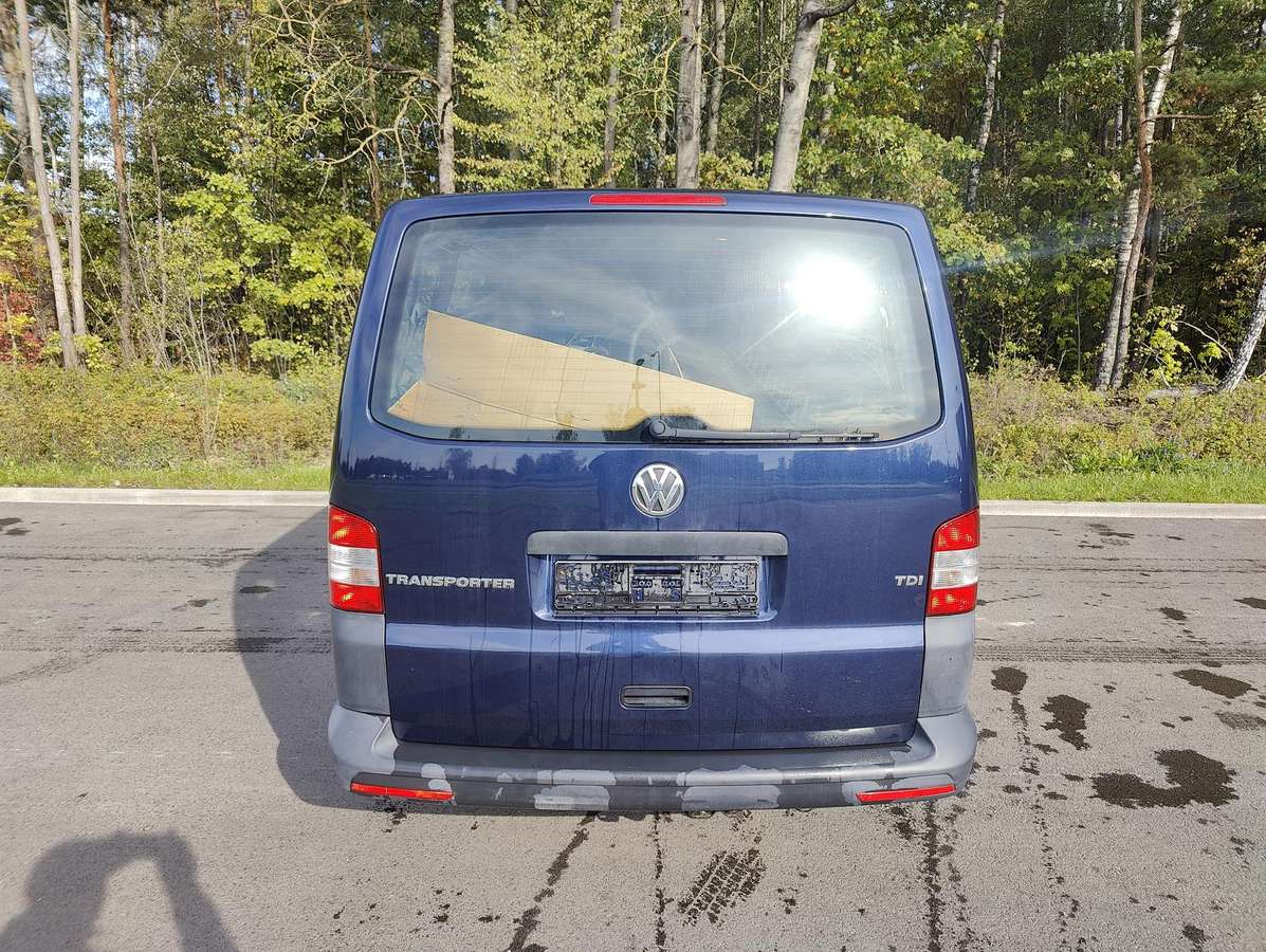Volkswagen Transporter 2015 — photo 5