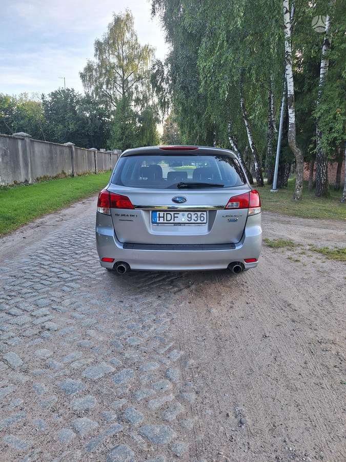 Subaru Legacy 2009 — engine 2000 cm³, 150 HP (110kW)