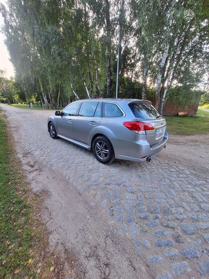 Subaru Legacy 2009 — photo 8