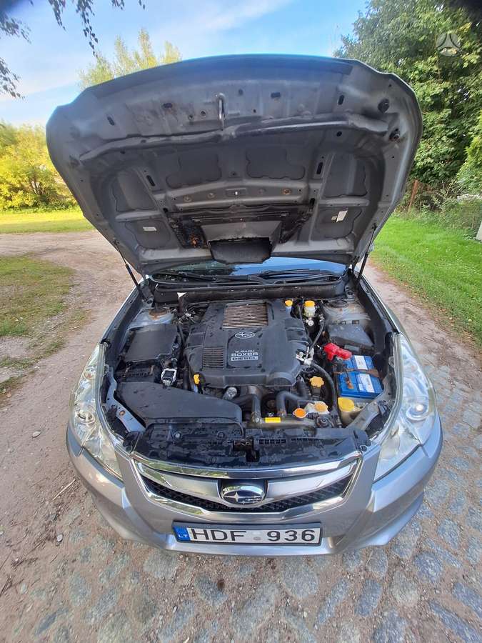 Subaru Legacy 2009 — photo 9