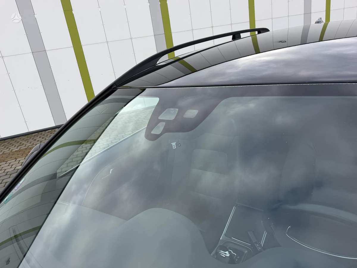 Volvo XC70 2012 — photo 24